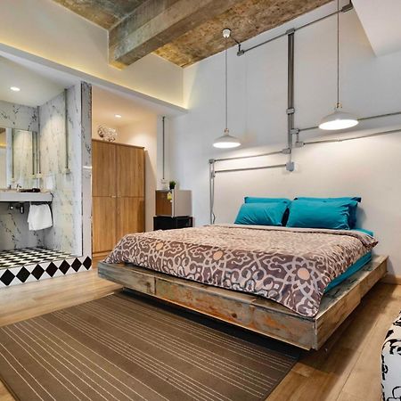 Blu Cabin Ari Stylish Gay Poshtel Bangkok Esterno foto